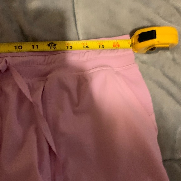 Lululemon dance studio high rise short size 12 pink - Picture 13 of 14